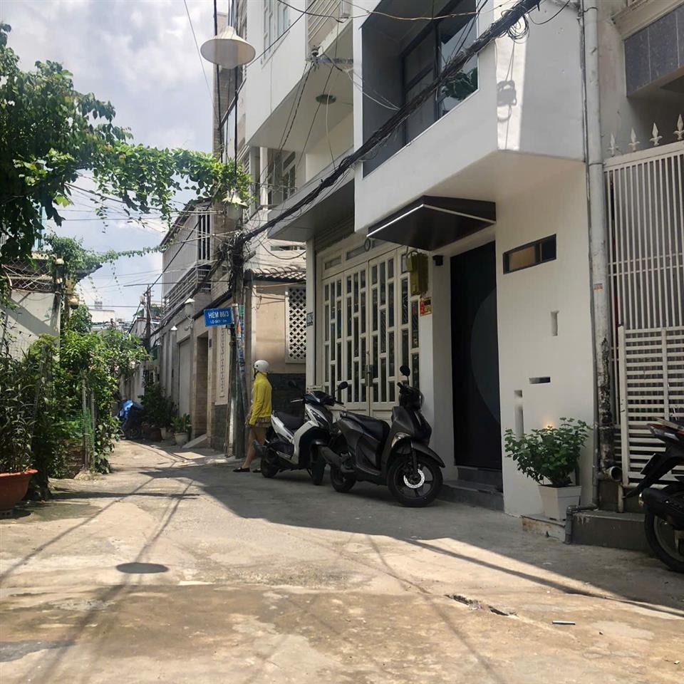 NHÀ CHÍNH CHỦ- GIÁ ƯU ĐÃI BÁN NHANH NHÀ đường 37, Hẻm 86 Lâm Văn Bền quận 7, TPHCM