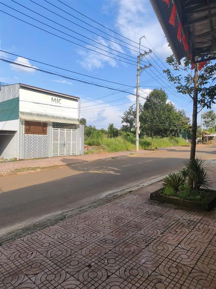 ĐẤT ĐẸP – GIÁ TỐT - CẦN BÁN NHÀ MẶT TIỀN 300 M² Đ. NGUYỄN THÁI HỌC, PHƯỜNG ĐÔNG GIA