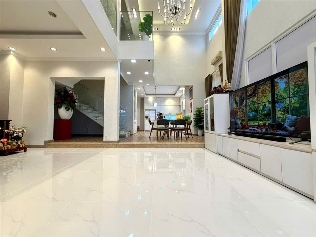 Biệt thự KDC cao cấp Villa Park, Phú Hữu, Q.9 - 191m² giá 27.5 tỷ. Nhà mới đẹp, vào ở