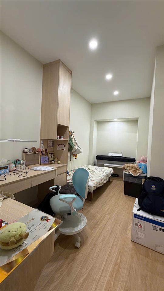 HOT HOT– CHÍNH CHỦ CẦN BÁN NHÀ MỚI ĐẸP - Ô TÔ ĐẬU CỬA TẠI  Phường 10, Quận 4, Tp Hồ Chí