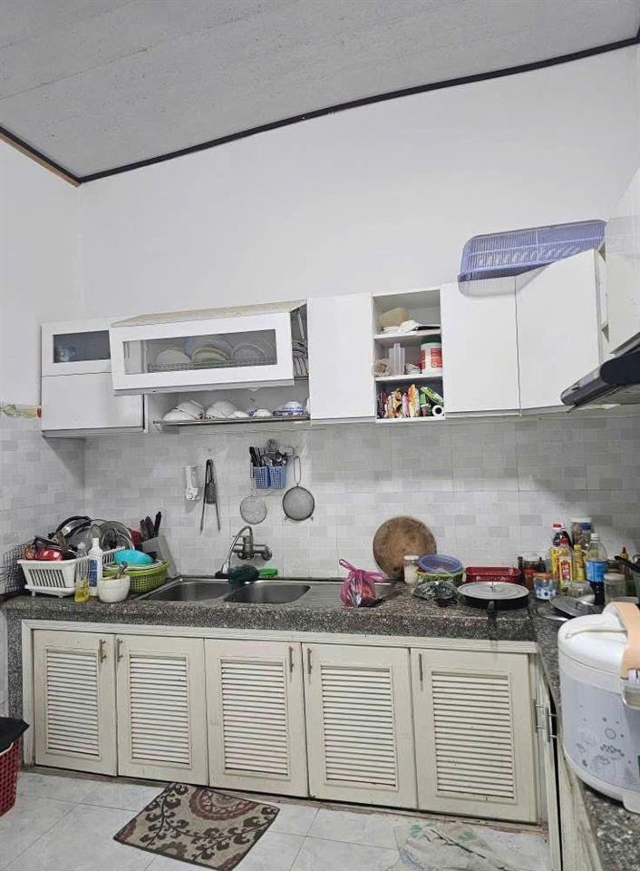 CHÍNH CHỦ BÁN NHANH NHÀ Đường phù đổng thiên vương. F Lâm Viên. Tp Đà Lạt