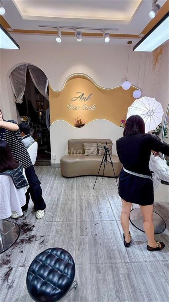 NHÀ ĐẸP – GIÁ TỐT- CHÍNH CHỦ BÁN NHÀ Tại Đường Hồng Lĩnh, Phường 15, Quận 10, Tp Hồ Chí