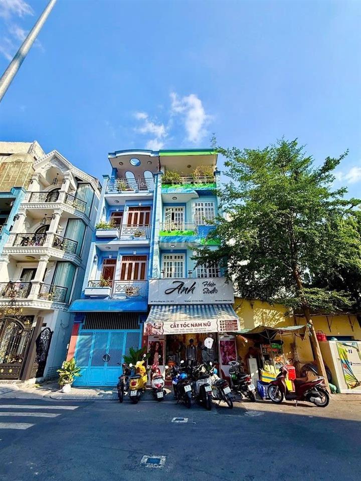NHÀ ĐẸP – GIÁ TỐT- CHÍNH CHỦ BÁN NHÀ Tại Đường Hồng Lĩnh, Phường 15, Quận 10, Tp Hồ Chí