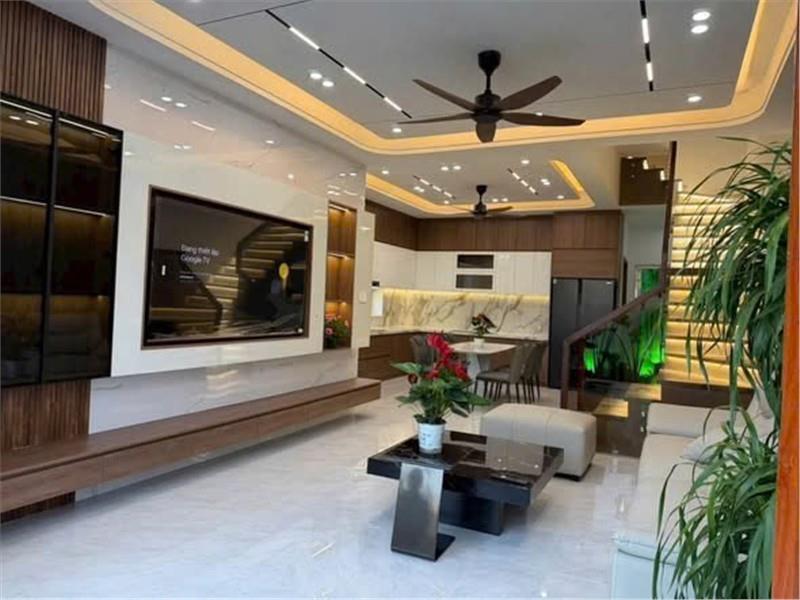 NHÀ ĐẸP – GIÁ TỐT – CHÍNH CHỦ CẦN BÁN NHÀ ĐƯỜNG Trần Bình Trọng, Thị trấn Diên Khánh, 