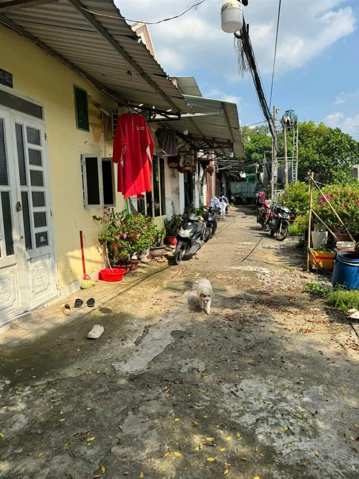 NHÀ CẤP 4 – GIÁ TỐT  – CHÍNH CHỦ CẦN BÁN Tại 43/4H21, Nguyễn Văn Vân , Phường Hiệp Thành,
