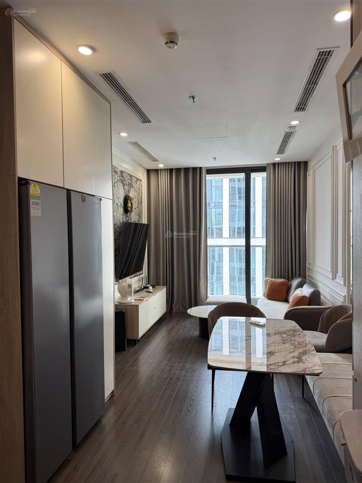 Cho thuê căn vinhomes symphony long biên, hà nội. giá 8 triệu.  0888 255 ***