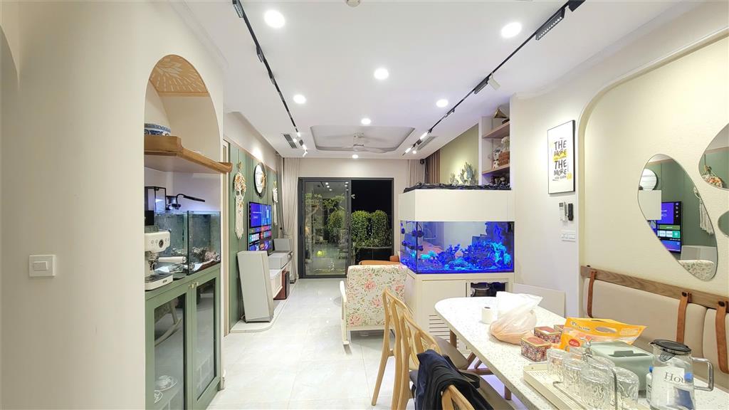 Chính chủ, chuyển chỗ ở cần bán căn góc hoa hậu T2411 tòa Tropical Feliz Homes 297 Hoàng