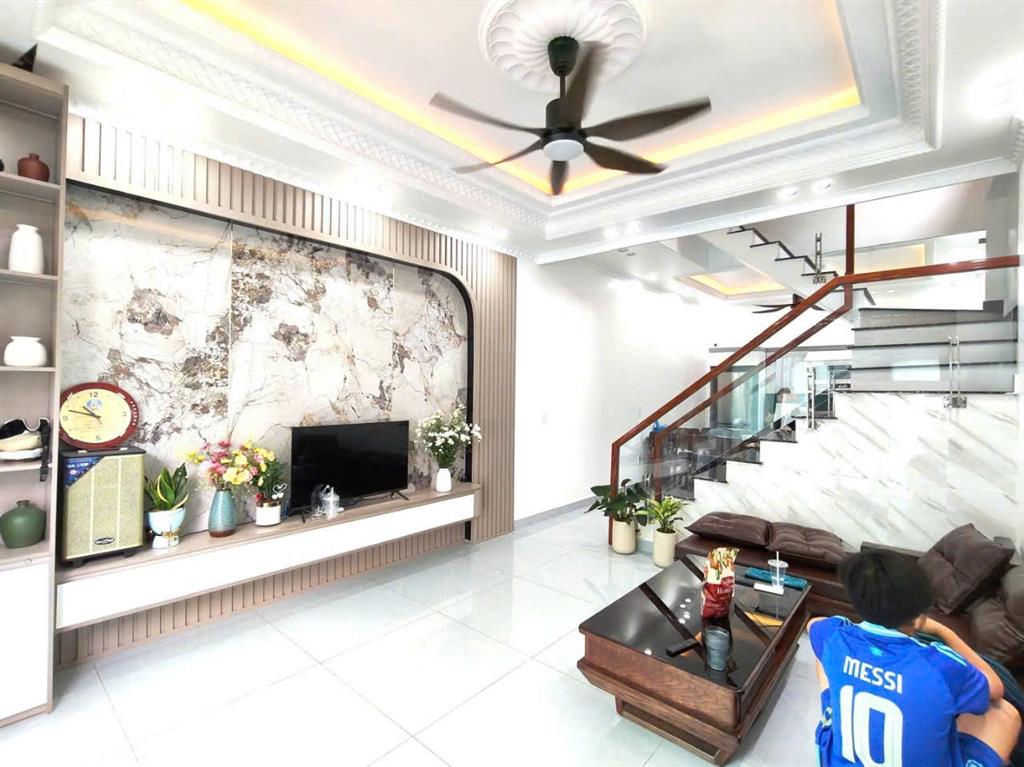 NHÀ ĐẸP - GIÁ TỐT CHÍNH CHỦ BÁN NHANH căn nhà tại quận Hải An , tp Hải Phòng