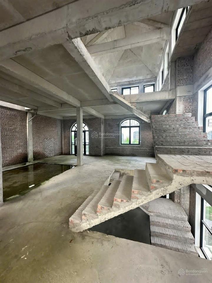 Gia đình cần cho thuê căn biệt thự 266,8 m², giá 30tr/ tháng, tại kđt louis city hoàng mai