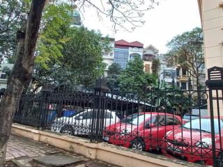 Bán nhà trung tâm đỗ quang, cầu giấy, trung hòa nhân chính (khu vip)