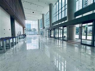 Chính chủ cho thuê vp mp trần quốc toản, có sân vườn chỗ để xe, 100m rb, wc 30tr.  0932 288 ***