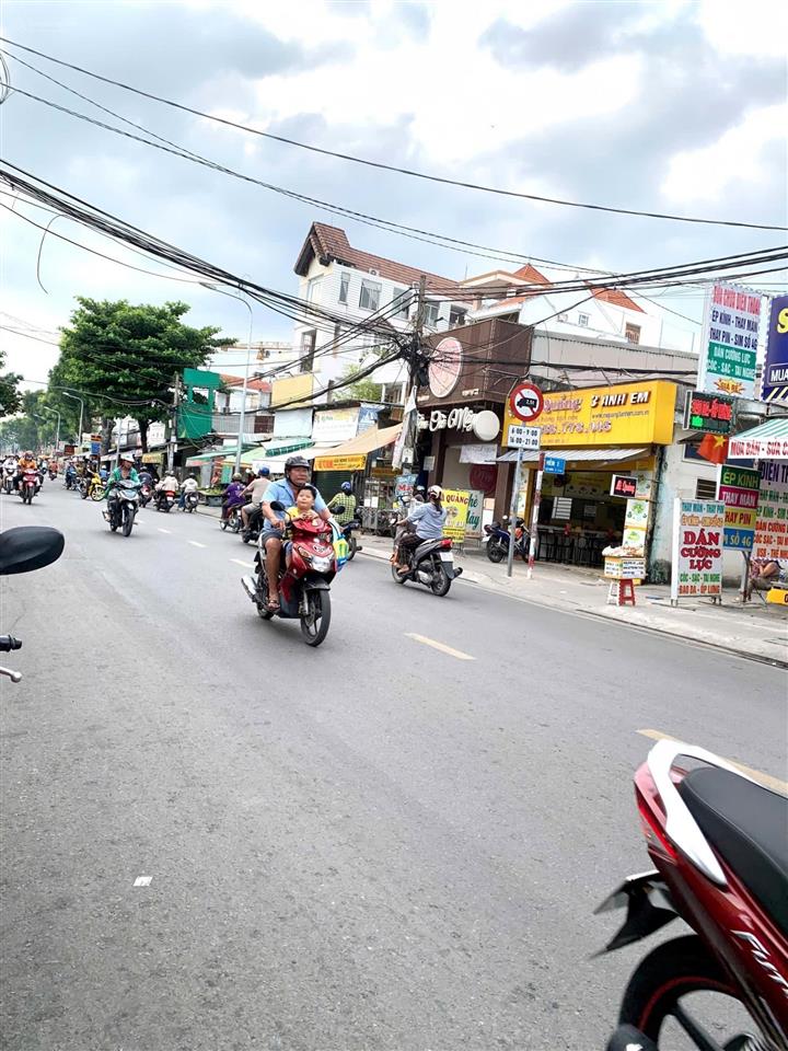 Bán nhà mặt tiền kinh doanh phạm hữu lầu quận 7 ngang 4,5x32 nở hậu 5 giá chỉ 19,5 tỷ tl chính chủ.