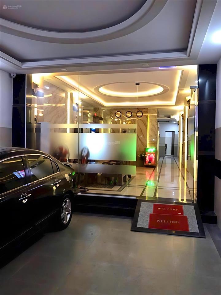 Bán gấp khách sạn 7 tầng mt hoàng quốc việt 5x26m 21 phòng có thang máy dòng tiền 150tr/th28 tỷ tl