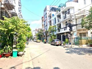 Bán nhà mặt tiền đường số lý phục man quận 7 ngang 8x25m xây dựng cao tầng chdv cao cấp