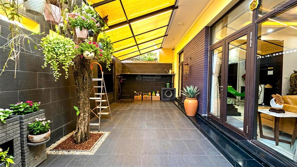 Bán biệt thự căn góc 2mt 3 tầng ngang 11x16m khu him lam kiều đàm giá 23,99 tỷ tl tt quận 7