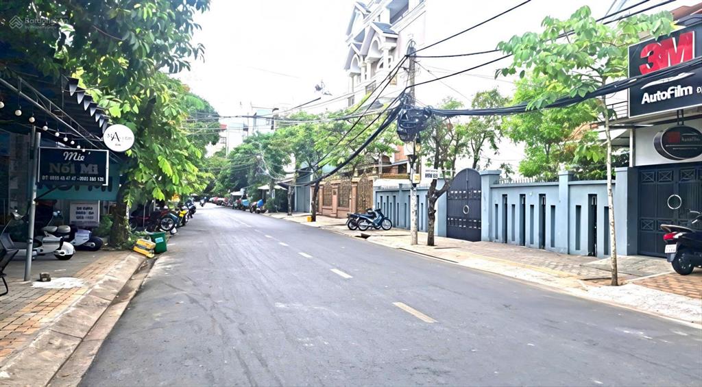Bán nhà 4 tầng mặt tiền đường 79 tân quy ngang 4,8x18,3m quận 7 giá 20,2tỷ tl ra nguyễn thị thập