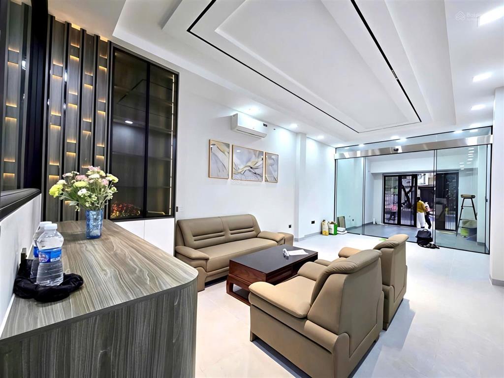 Bán nhà 4 tầng mặt tiền đường 31 ngang 4x18m giá 18,5 tỷ tl quận 7 ra nguyễn thị thập