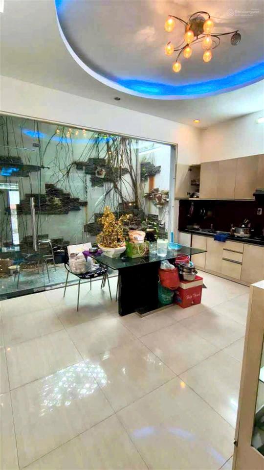 Bán nhà mặt tiền kdc thuận nam ngang 5m x 20m 4 tầng giá giảm còn 15,5 tỷ quận 7