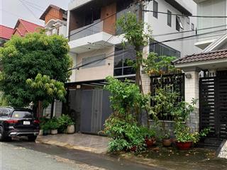 Bán biệt thự 9x18m kdc tại nguyễn văn quỳ  nối liền nguyễn thị thập giá giảm 17,5tỷ tl quận 7