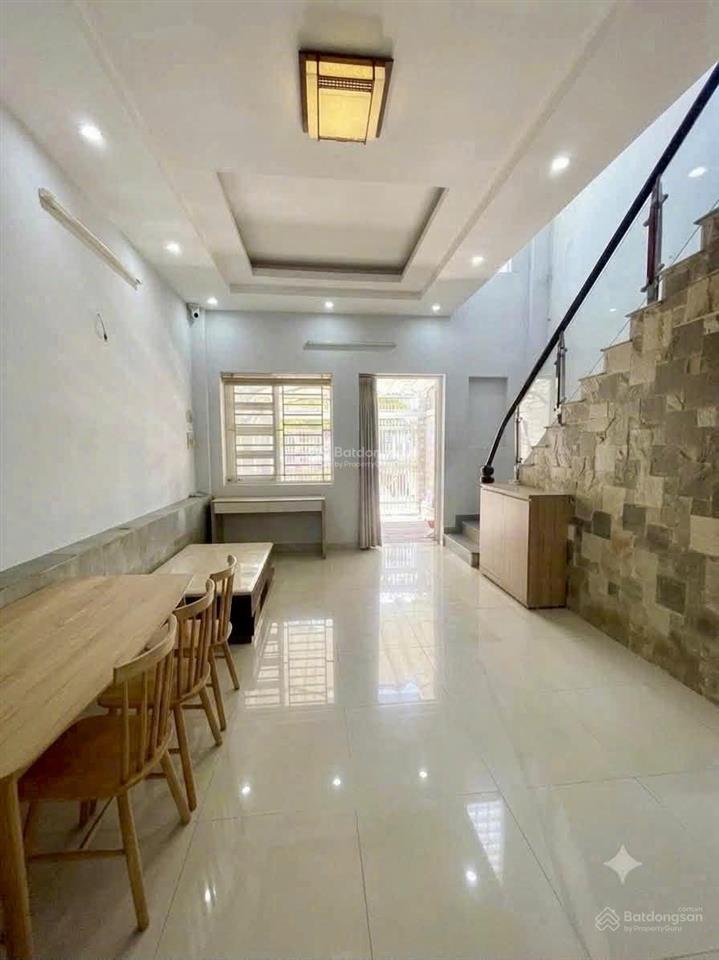 Bán nhà mặt tiền ngang 5x18m kdc đường số phú mỹ quận 7 giá giảm còn 10,1 tỷ tl kề phú mỹ hưng