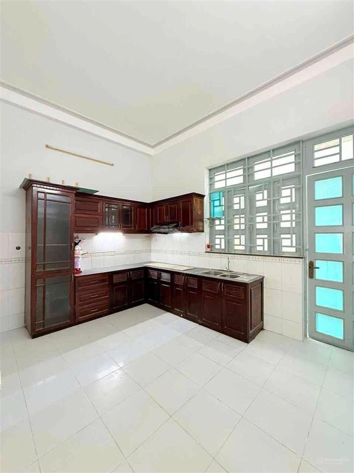 Bán nhà mặt tiền hẻm xe hơi 10m ra đường số 79  3 tầng ngang 4,7x17m chỉ 11,2 tỷ tl quận 7