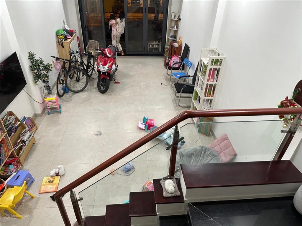 Nhà mặt đường 3 tầng kdc đồng bộ gần nguyễn thị thập ngang 4x18m chỉ còn 11,3 tỷ tl quận 7
