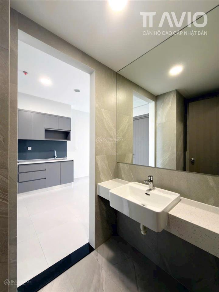 Chủ bán 2pn góc 67m2 giá full 2,639 tỷ giá thật. hướng đông nam view landmark 81. trả trước 1,3 tỷ.