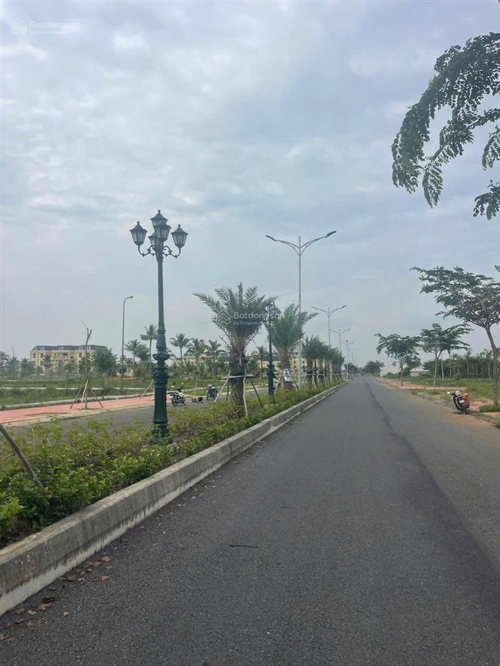 Đất tại trung tâm khu hành chánh xã thủ thừa (long an ) giờ là tây ninh