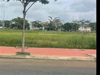 Đất tại trung tâm khu hành chánh xã thủ thừa (long an ) giờ là tây ninh
