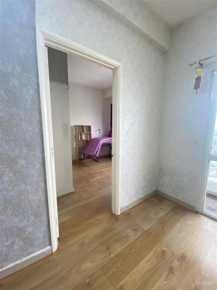 Chính chủ bán căn chung cư quang thái 2pn lầu 6