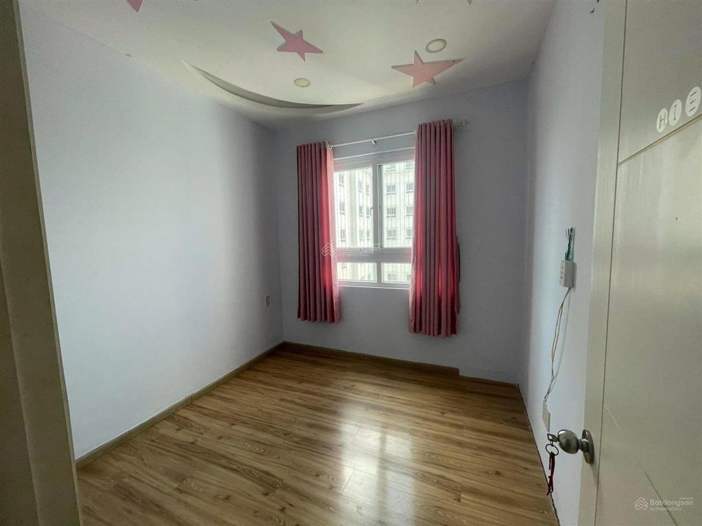 Cần bán căn hộ topaz garden diện tích 88,3m2