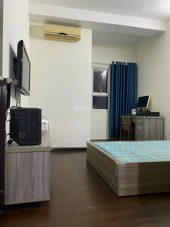 Nhà mình cần bán căn hộ carillon 2, 70m², 2pn, 2wc,