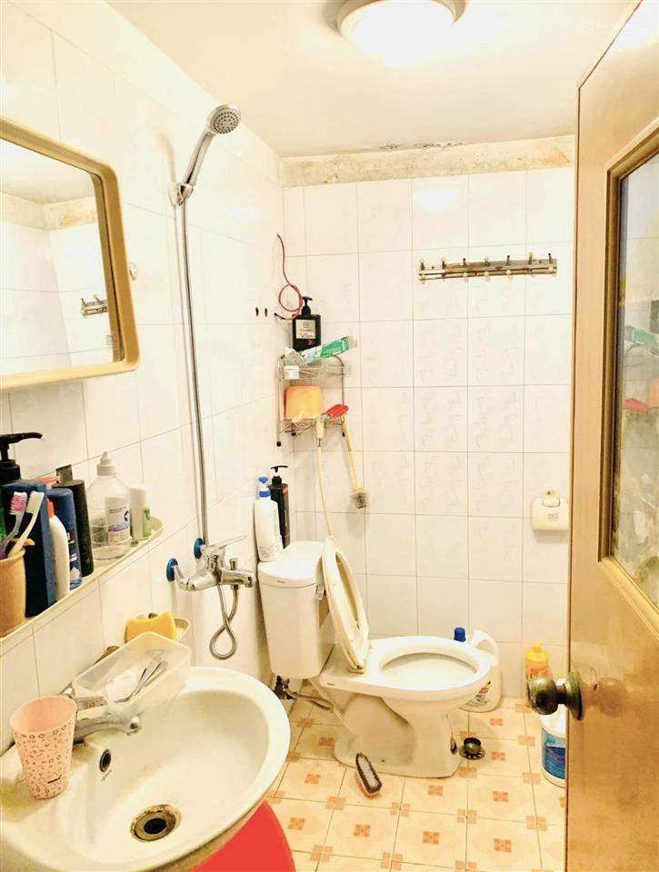 Chính chủ cho thuê nhà nguyên căn 3 tầng 120m², 4pn, 3wc phố hà kế tấn