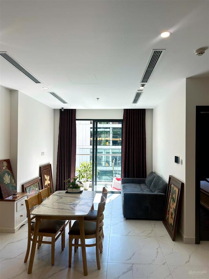 Cho thuê cc 1pn, 1wc, 54m2, 8 triệu, ở the opus one  vinhomes grand park, q9, hcm