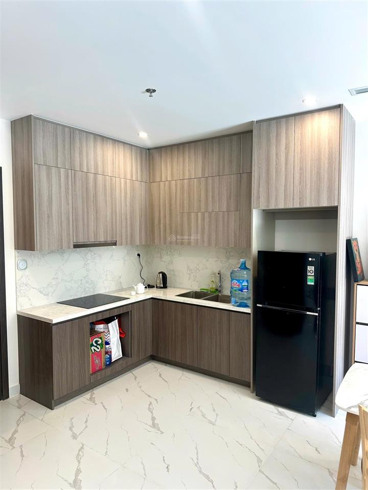 Cho thuê cc 1pn, 1wc, 54m2, 8 triệu, ở the opus one  vinhomes grand park, q9, hcm