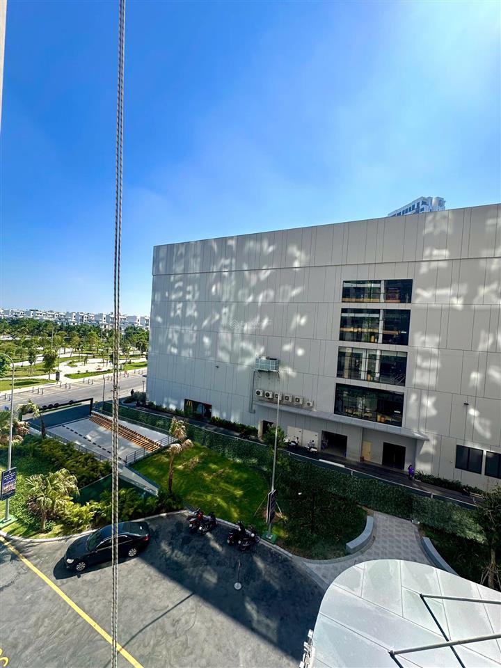 Cho thuê cc 1pn, 1wc, 54m2, 8 triệu, ở the opus one  vinhomes grand park, q9, hcm