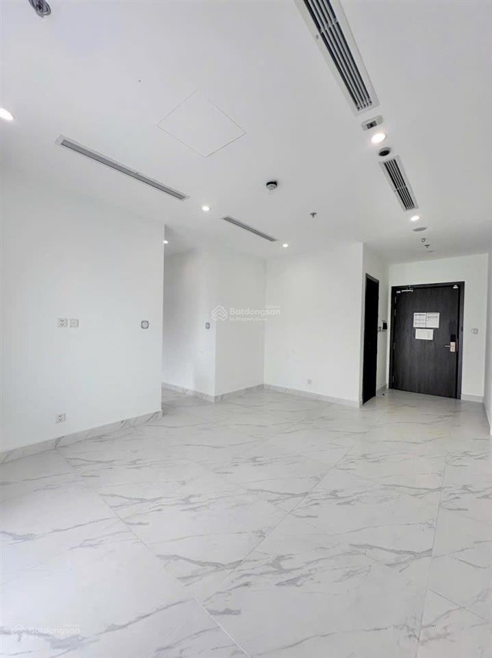 Cho gia đình thuê 2pn bếp rèm rộng thoáng 80m² view sông the beverly gần vincom mega mall