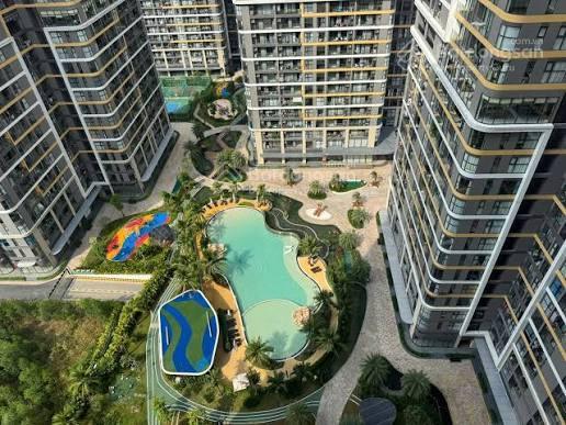 Cho thuê căn hộ 2pn 80m² bếp rèm giá tốt the beverly tiện nghi, view thoáng, gần siêu thị