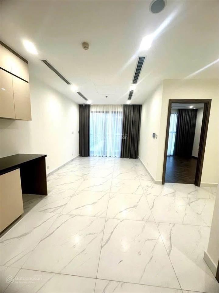 Cho thuê căn hộ cao cấp 1pn+ bếp rèm the beverly, free gym, khu vui chơi, hồ bơi nước mặn