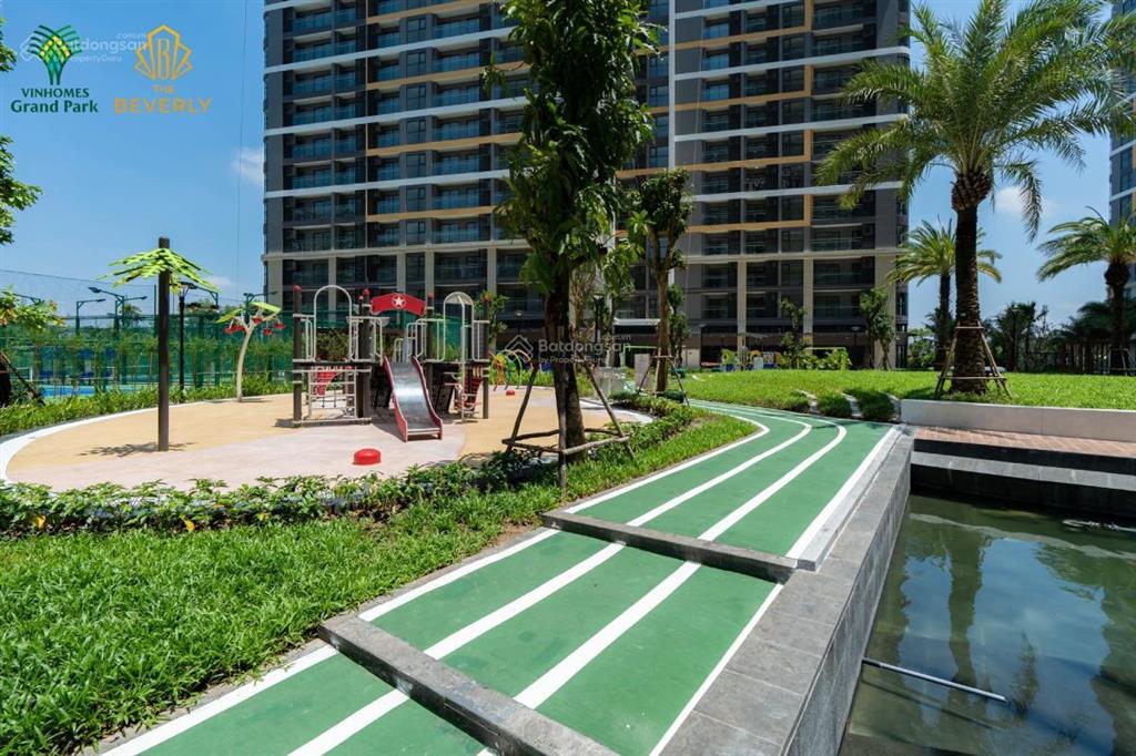Cho thuê 2pn 80m2 bếp rèm giá tốt tại the beverly có gym, hồ bơi muối khoán, khu thể thao trong nhà