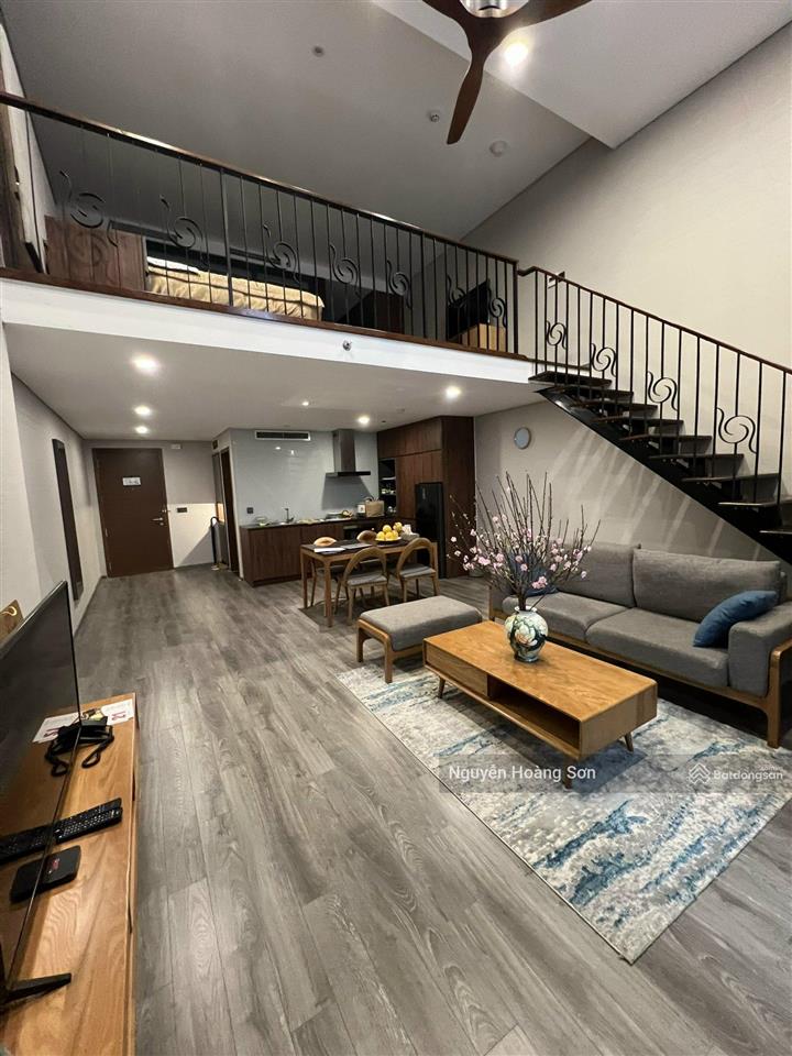 Cho thuê căn hộ duplex full nội thất tại pentstudio, giá tốt chỉ 18 triệu.  sơn 0906 244 ***