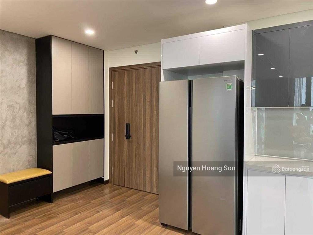 Trống ngay căn góc 3 ngủ 140m2 view sông hồng tại sun ancora lương yên chỉ 32tr/th  0906 244 ***