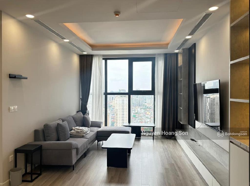 Cho thuê căn góc 2pn, 85m2 ở dự án brg 16 láng hạ, giá chỉ 23tr/tháng.  0906 244 ***