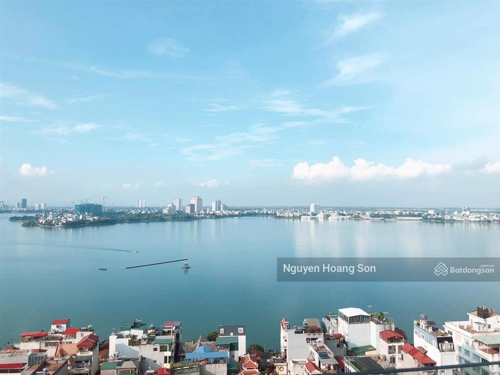 Trống ngay căn 3pn 120m2 view thẳng hồ tây ở chung cư watermark. giá chỉ 20tr,  0906 244 ***