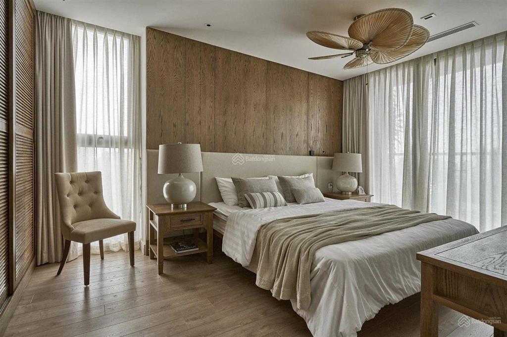 Trống ngay căn hộ 250m2, 4pn view hồ thẳng hồ tây, tại chung cư golden westlake.  0906 244 ***