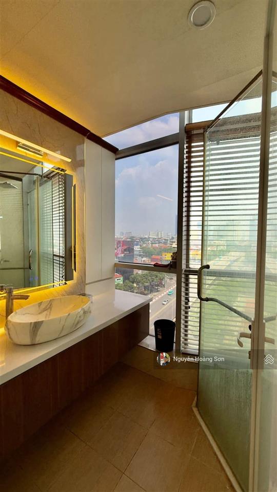 Vào ở ngay căn hộ 180m2 với 3 ngủ ở lancaster hà nội, chỉ với 38 triệu.  0906 244 ***