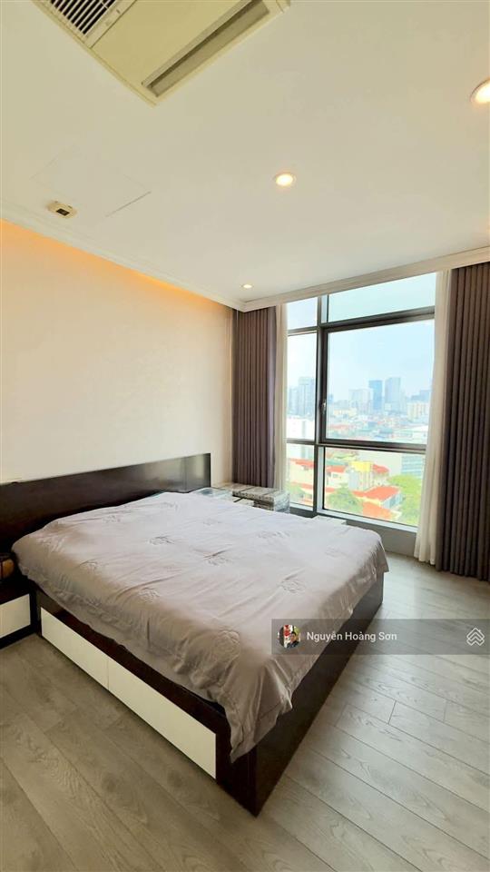 Vào ở ngay căn hộ 180m2 với 3 ngủ ở lancaster hà nội, chỉ với 38 triệu.  0906 244 ***