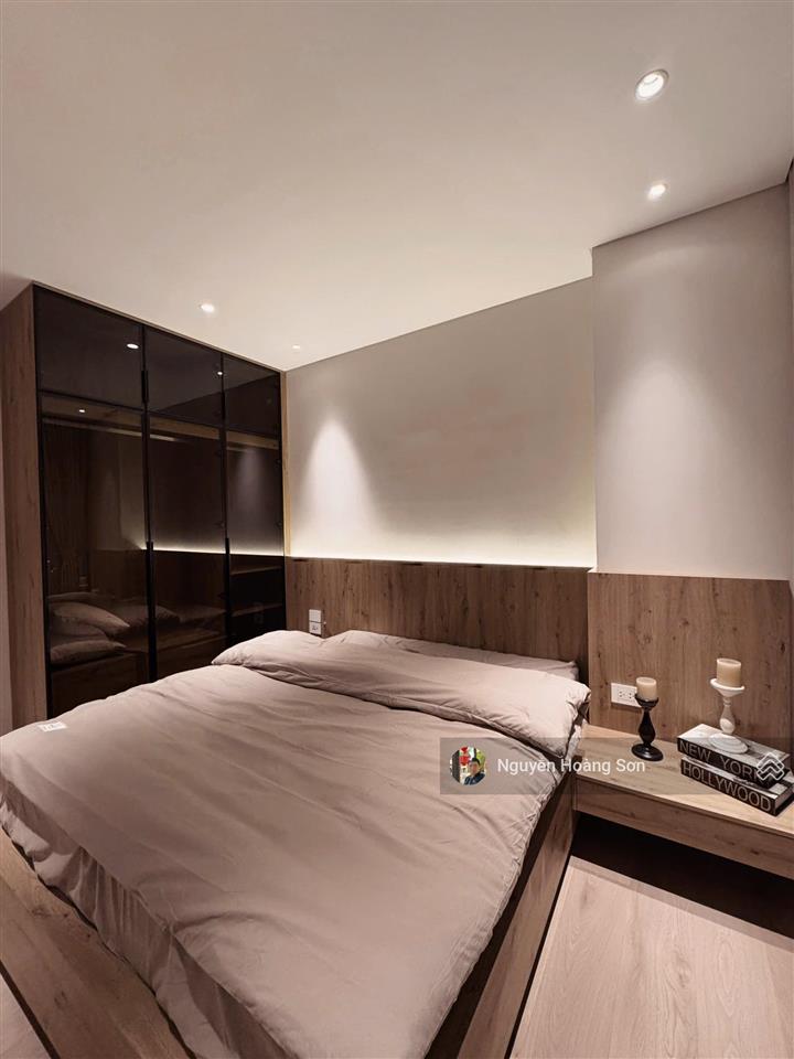 Bán đúng giá 18,7 tỷ căn 3pn 106m2 tại the nelson private residences.  sơn 0906 244 ***