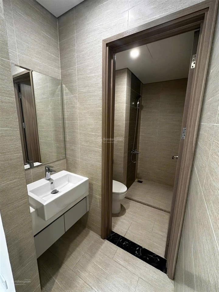 E chính chủ cần bán căn 43m 1pn+ ,full nội thất mới toà s217 2206