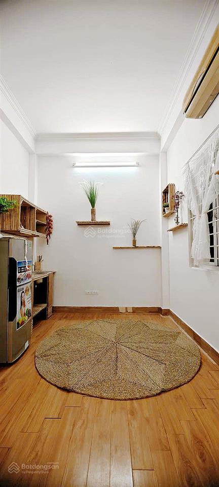 Cho thuê căn hộ nhà ở lâu dài tại long biên.
thiết kế cực đẹp như homestay